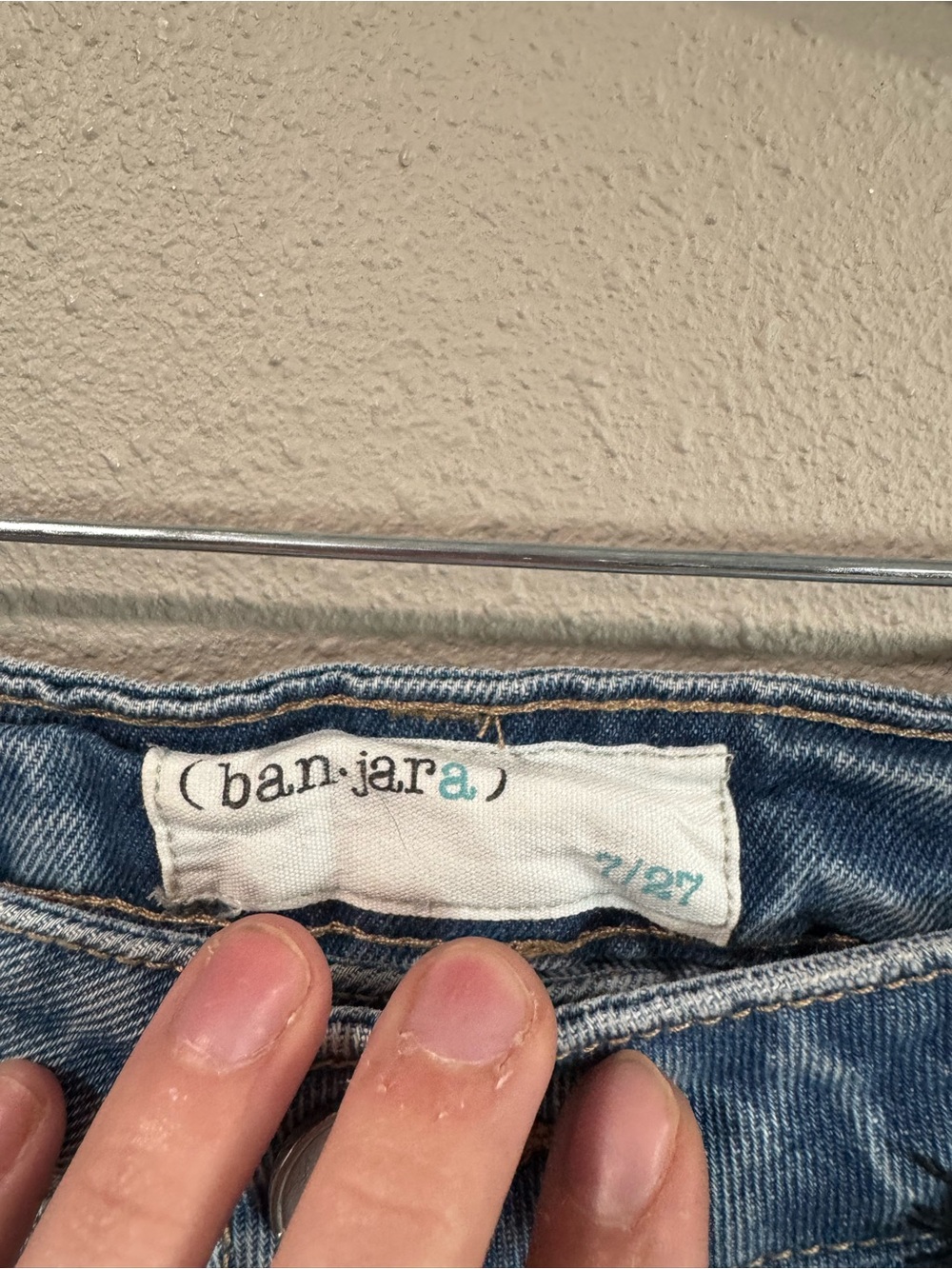 NWT Ban Jars Cropped Embroidered Light Blue Jeans - Picture 3 of 9